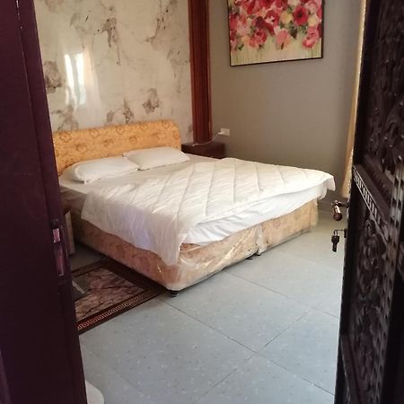 尼兹瓦Hai Alturath公寓 外观 照片